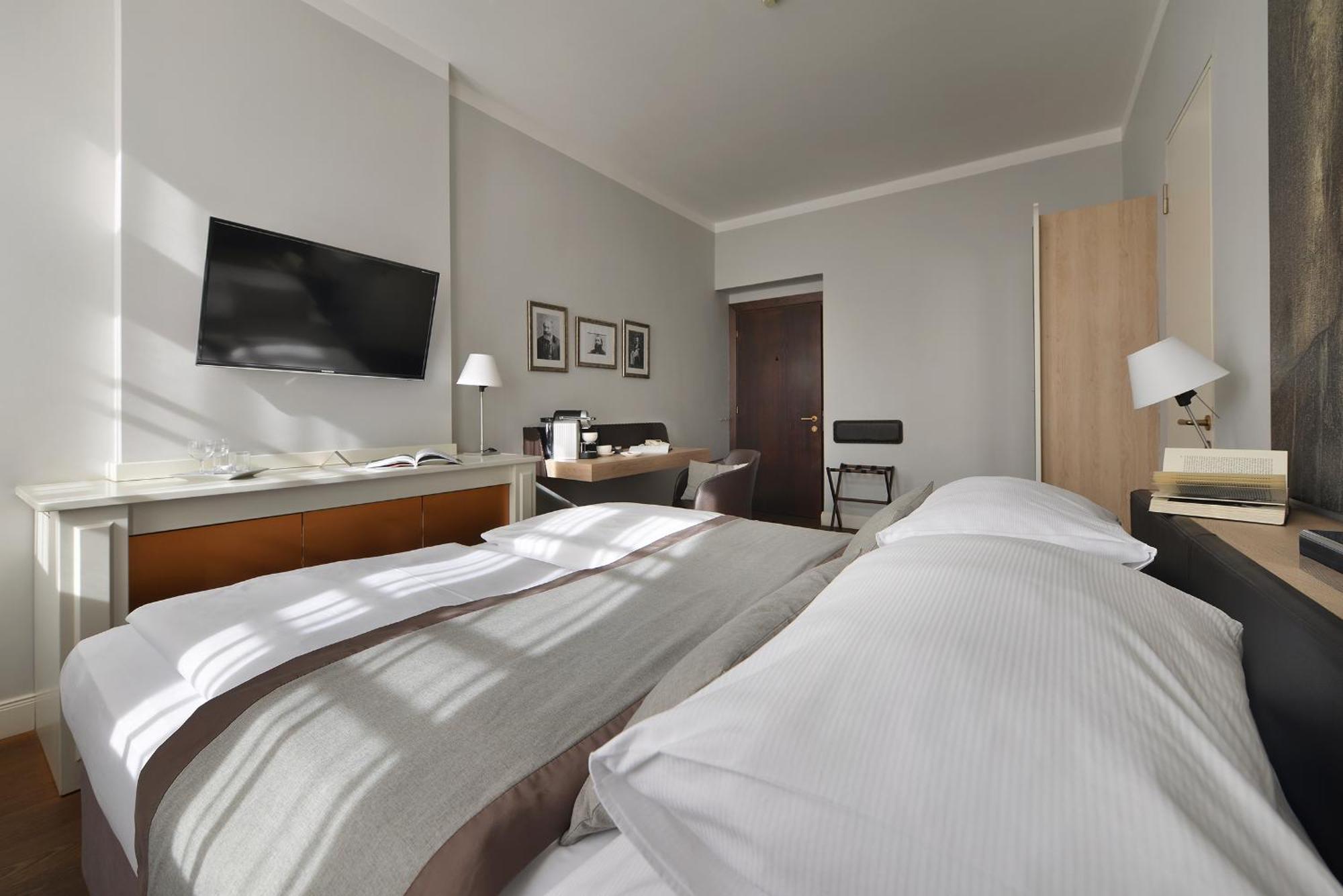 ดีไซน์ โฮเทล เนรูดา Hotel ปราก ภายนอก รูปภาพ